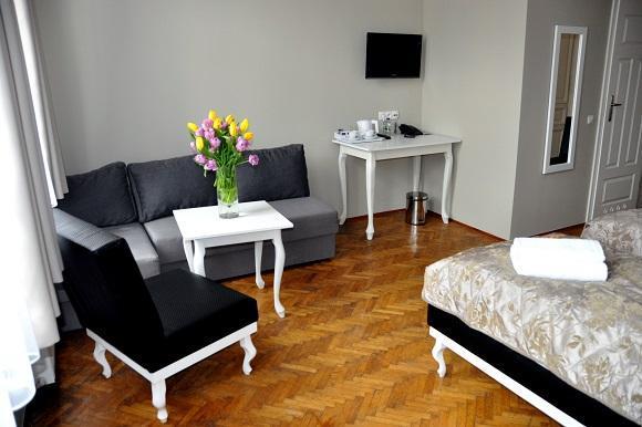 Leone Hotel apartamentowy 3*